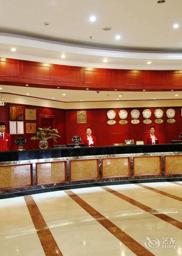 Adange Resort Hotel Ліцзян Екстер'єр фото