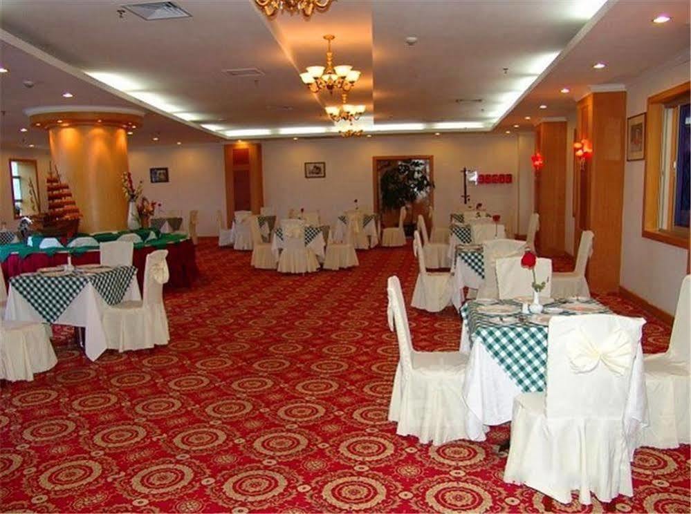 Adange Resort Hotel Ліцзян Екстер'єр фото