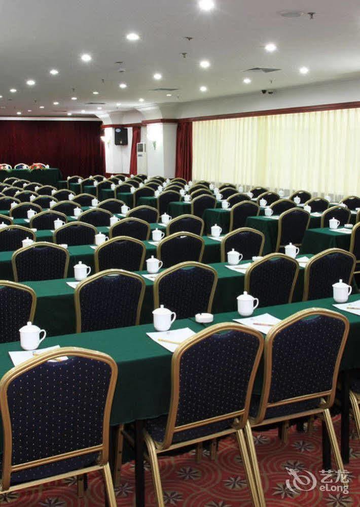 Adange Resort Hotel Ліцзян Екстер'єр фото