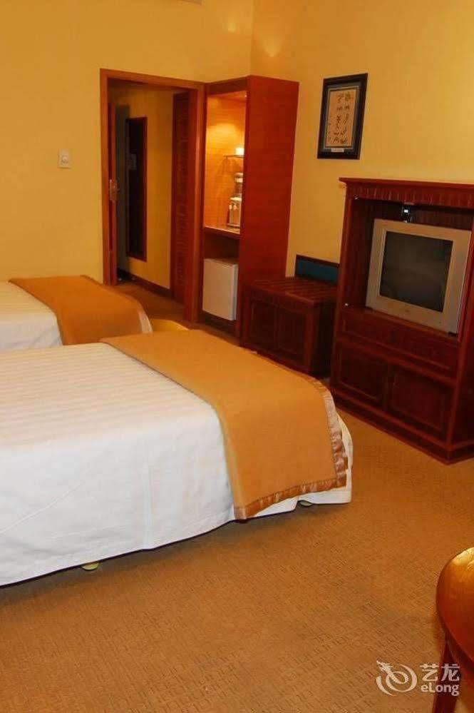 Adange Resort Hotel Ліцзян Екстер'єр фото