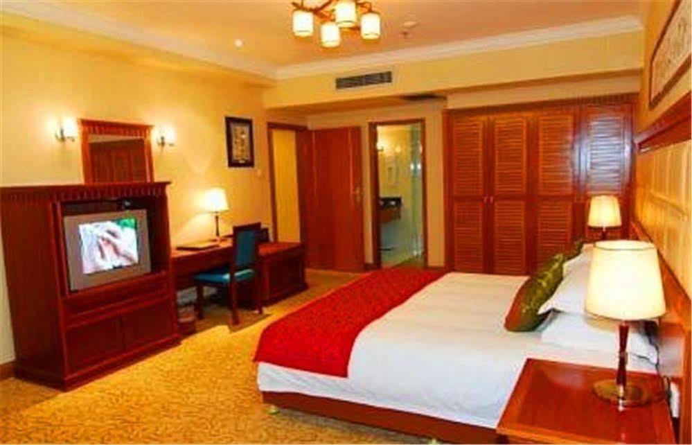 Adange Resort Hotel Ліцзян Екстер'єр фото